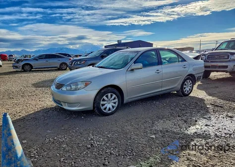 2005 Toyota Camry Le from USA, damaged, VIN 4T1BE32K25U069004